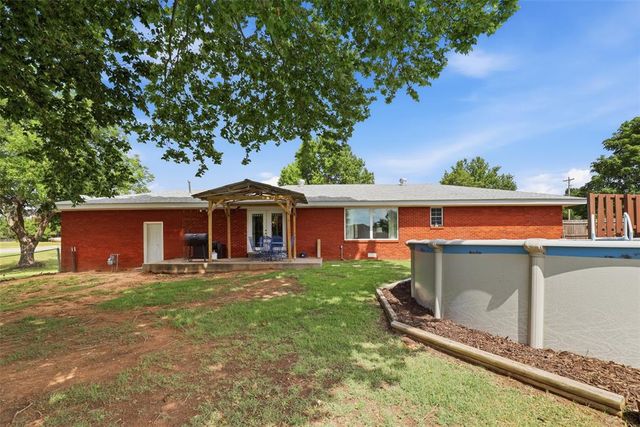 759 S Harrah Road, Harrah, OK 73045
