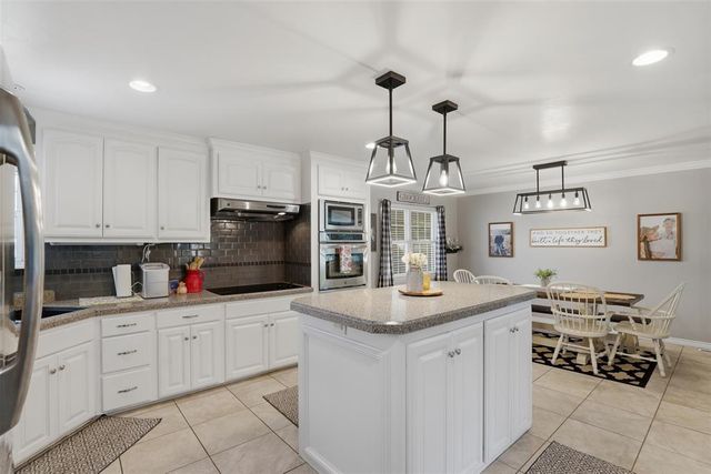 759 S Harrah Road, Harrah, OK 73045