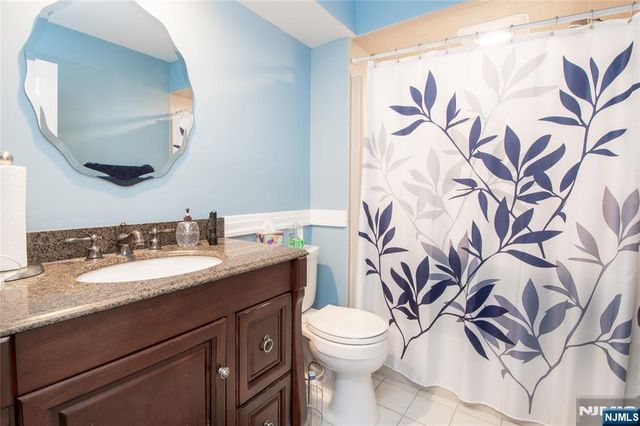 28 Old Fourth Drive, Jefferson Township, NJ 07438