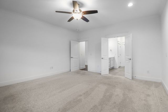 740 Jersey Dr, Clarksville, TN 37043