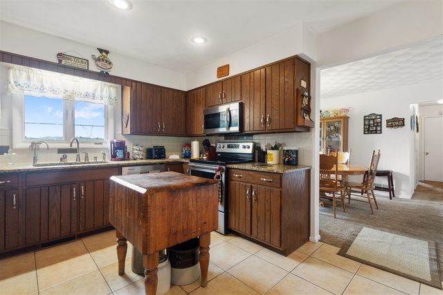 55019 North Fisher Lake Road, Three Rivers, MI 49093