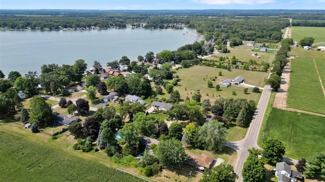 55019 North Fisher Lake Road, Three Rivers, MI 49093