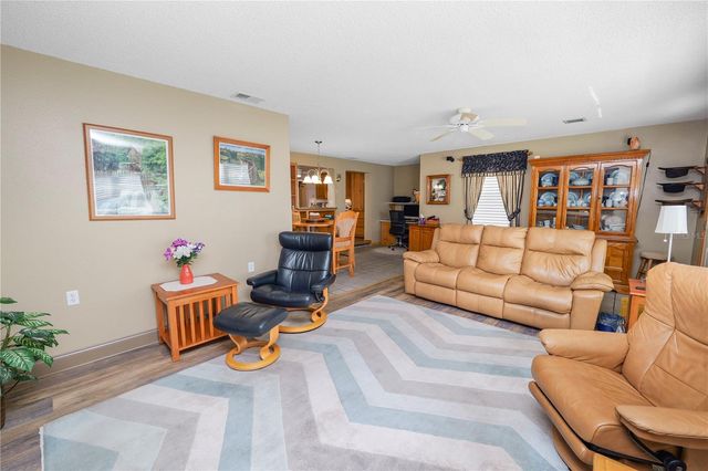 927 JERE CIRCLE, Lakeland, FL 33801