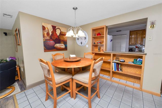 927 JERE CIRCLE, Lakeland, FL 33801