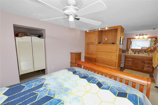 927 JERE CIRCLE, Lakeland, FL 33801