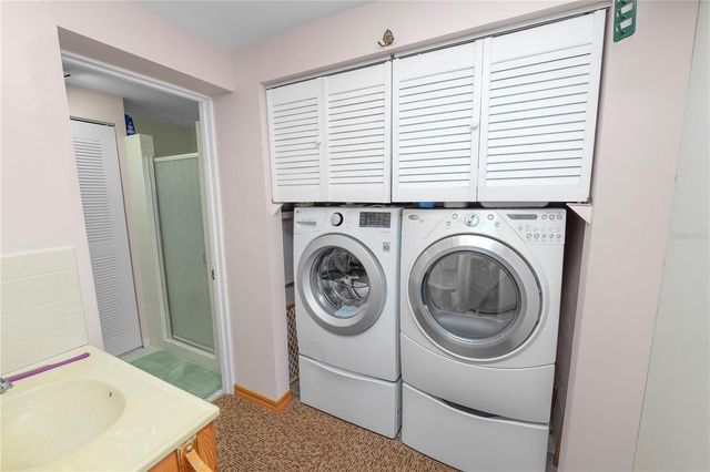 927 JERE CIRCLE, Lakeland, FL 33801