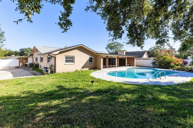 2324 ROBERT COURT, Kissimmee, FL 34741