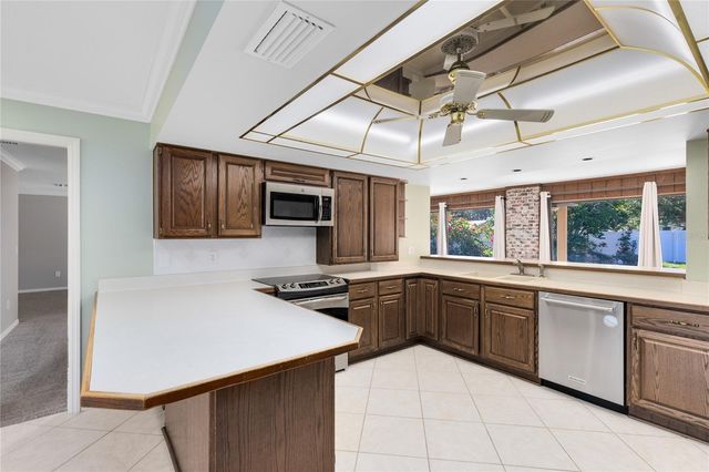 2324 ROBERT COURT, Kissimmee, FL 34741