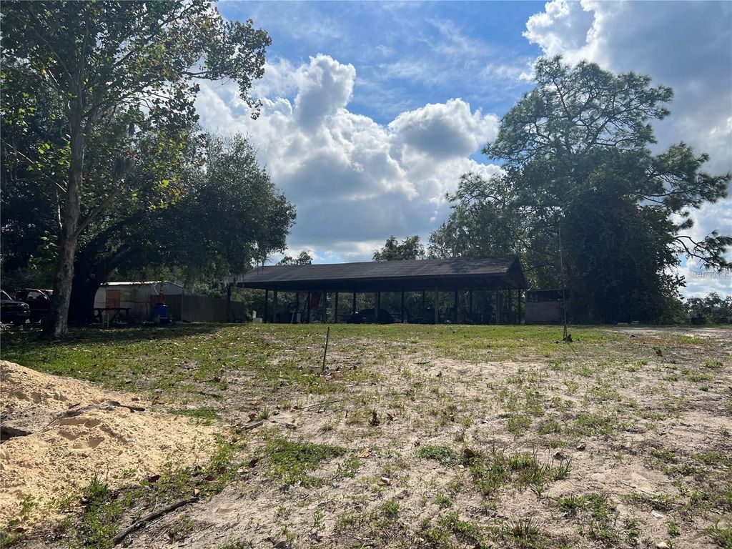 Image 11 of property listing at 12824 ITHICA AVENUE, Hudson, FL 34667
