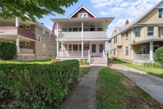 1330 Webb Road, Lakewood, OH 44107