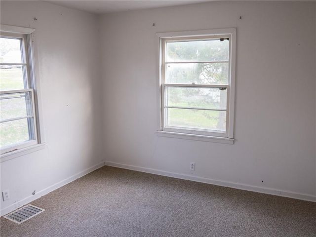 706 N Broadway Street, Princeton, MO 64673