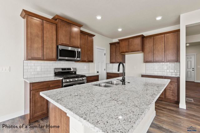 312 MIRIAM CT, Rapid City, SD 57701