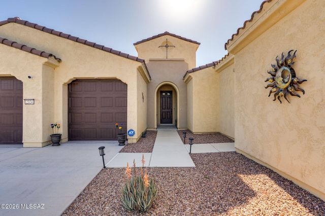 2324 E Dream Catcher Drive, Green Valley, AZ 85614