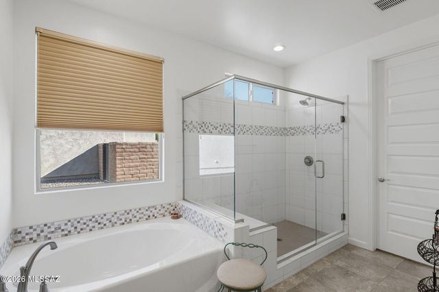 2324 E Dream Catcher Drive, Green Valley, AZ 85614