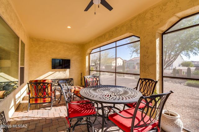 2324 E Dream Catcher Drive, Green Valley, AZ 85614