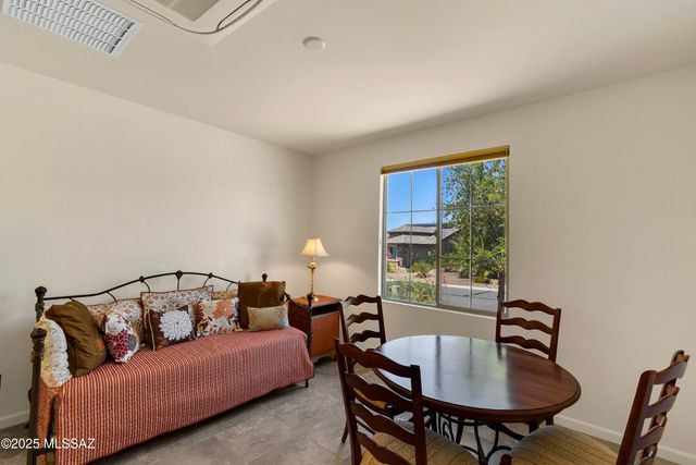 2324 E Dream Catcher Drive, Green Valley, AZ 85614