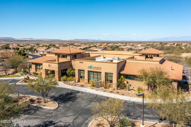 2324 E Dream Catcher Drive, Green Valley, AZ 85614