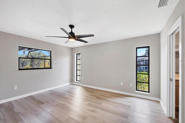 404 FIRETHORN AVENUE, Englewood, FL 34223