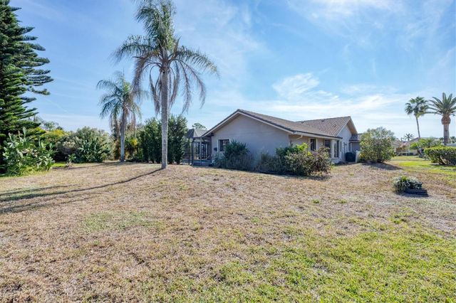 404 FIRETHORN AVENUE, Englewood, FL 34223