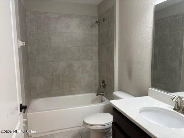 25 RENWORTH Lane, Palm Coast, FL 32137