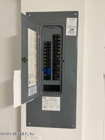 25 RENWORTH Lane, Palm Coast, FL 32137