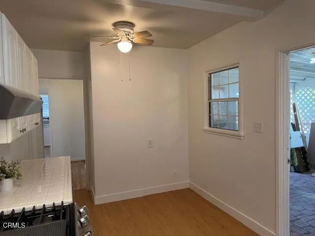 2513 Foothill Boulevard, La Crescenta, CA 91214