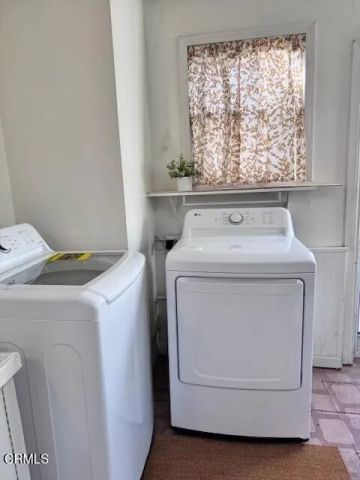 2513 Foothill Boulevard, La Crescenta, CA 91214