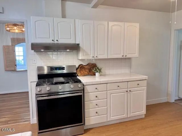 2513 Foothill Boulevard, La Crescenta, CA 91214