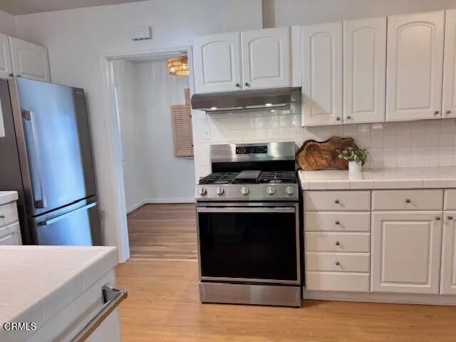 2513 Foothill Boulevard, La Crescenta, CA 91214