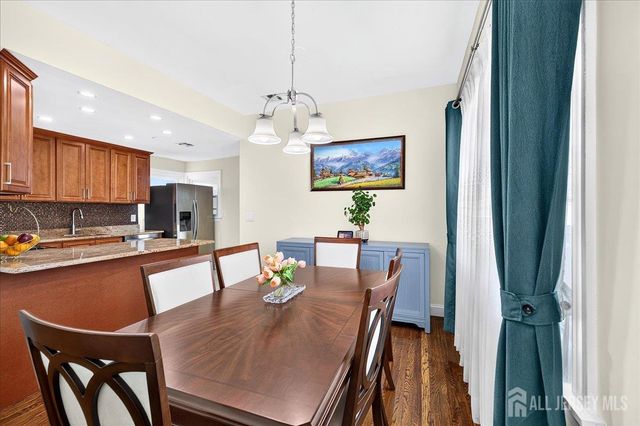 73 Ethel Street, Menlo Park Terrace, NJ 08840