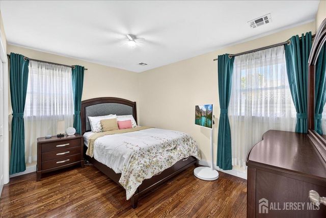 73 Ethel Street, Menlo Park Terrace, NJ 08840