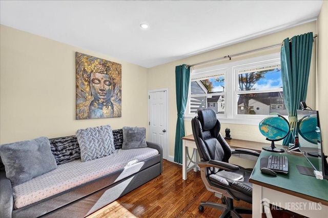 73 Ethel Street, Menlo Park Terrace, NJ 08840