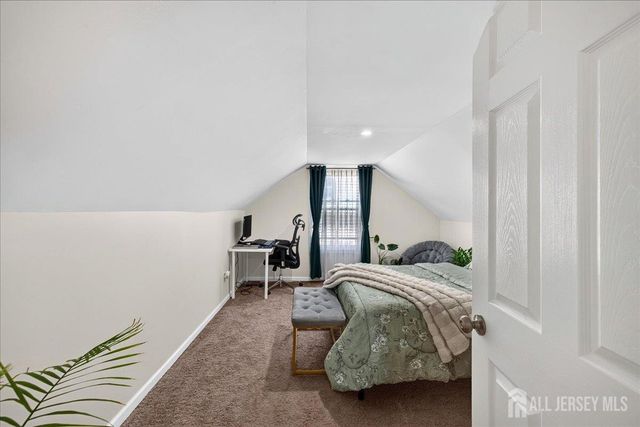 73 Ethel Street, Menlo Park Terrace, NJ 08840