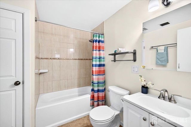 73 Ethel Street, Menlo Park Terrace, NJ 08840