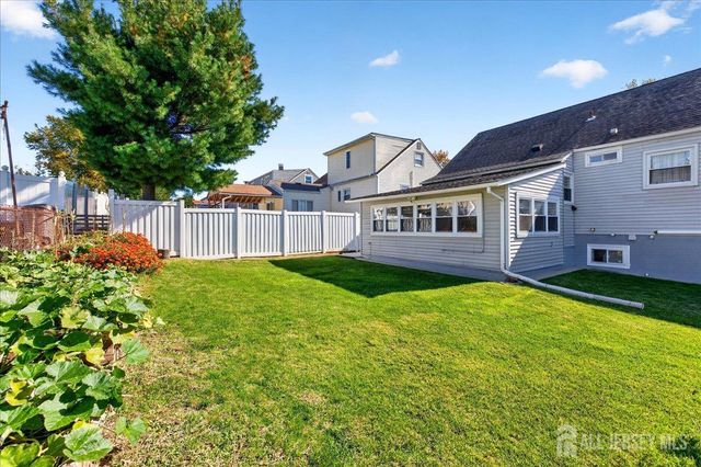 73 Ethel Street, Menlo Park Terrace, NJ 08840