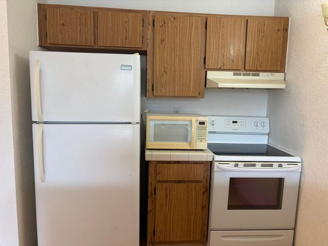 2401 Riverside Drive 217-b, Coral Springs, FL 33065