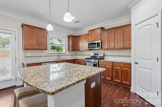 2609 Lakefront Drive, Belmont, NC 28012