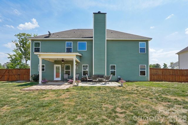 2609 Lakefront Drive, Belmont, NC 28012