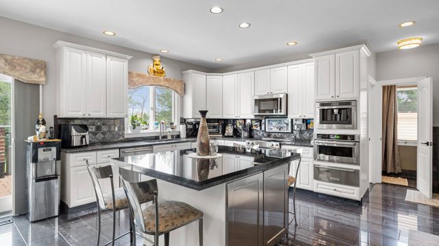 7414 LONGFIELD DR, Kingsville, MD 21087
