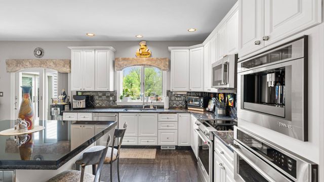 7414 LONGFIELD DR, Kingsville, MD 21087