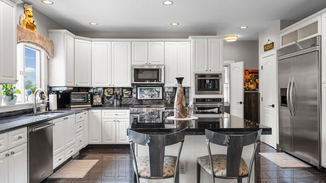 7414 LONGFIELD DR, Kingsville, MD 21087