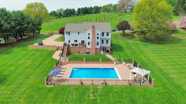 7414 LONGFIELD DR, Kingsville, MD 21087