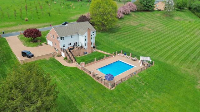 7414 LONGFIELD DR, Kingsville, MD 21087
