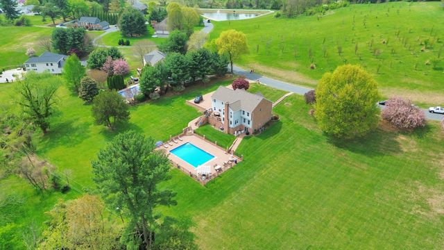 7414 LONGFIELD DR, Kingsville, MD 21087