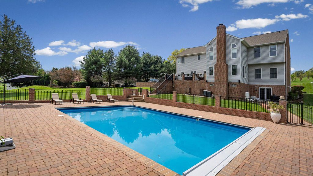 Image 61 of property listing at 7414 LONGFIELD DR, Kingsville, MD 21087