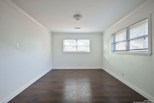 425 Winfield Blvd, San Antonio, TX 78239