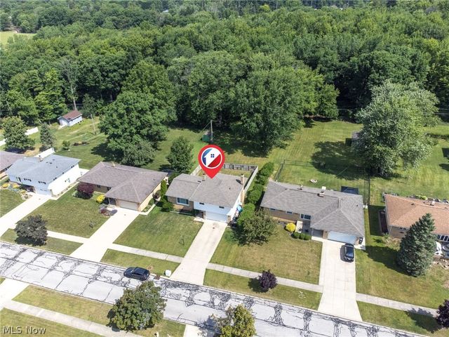 5040 Sandy Hook Drive, Parma, OH 44134