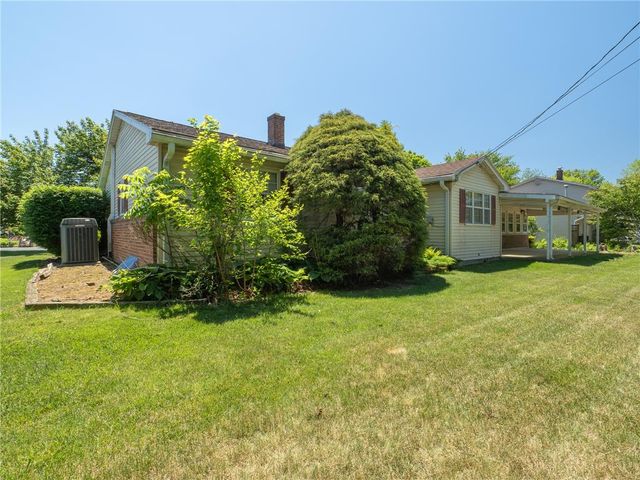 7515 Woodbine, Lower Macungie Twp, PA 18062