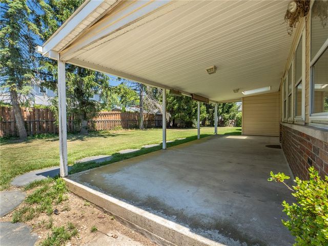 7515 Woodbine, Lower Macungie Twp, PA 18062