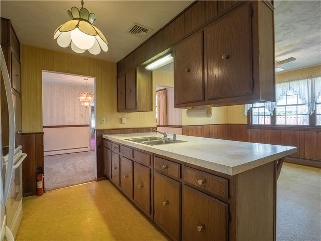 7515 Woodbine, Lower Macungie Twp, PA 18062